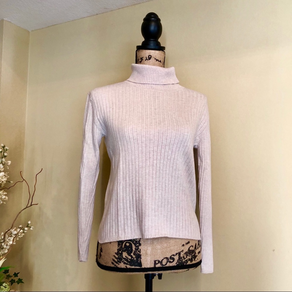 ~Talbots~ sand tan turtleneck long sleeve top - Picture 1 of 4